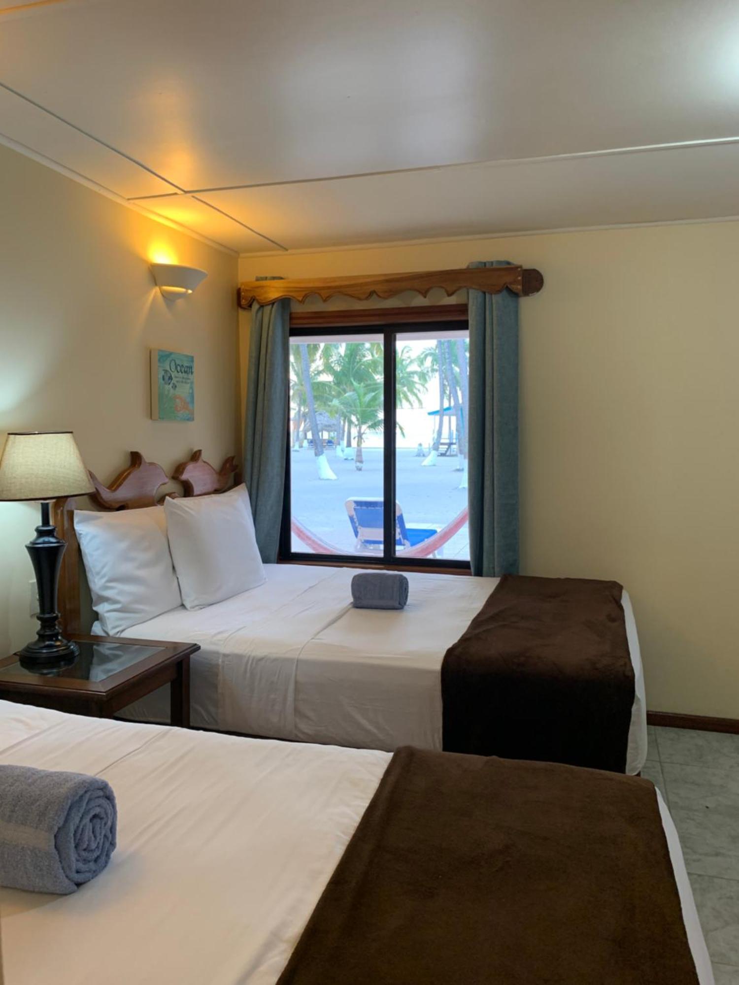 Blue Marlin Beach Resort Дангрига Номер фото