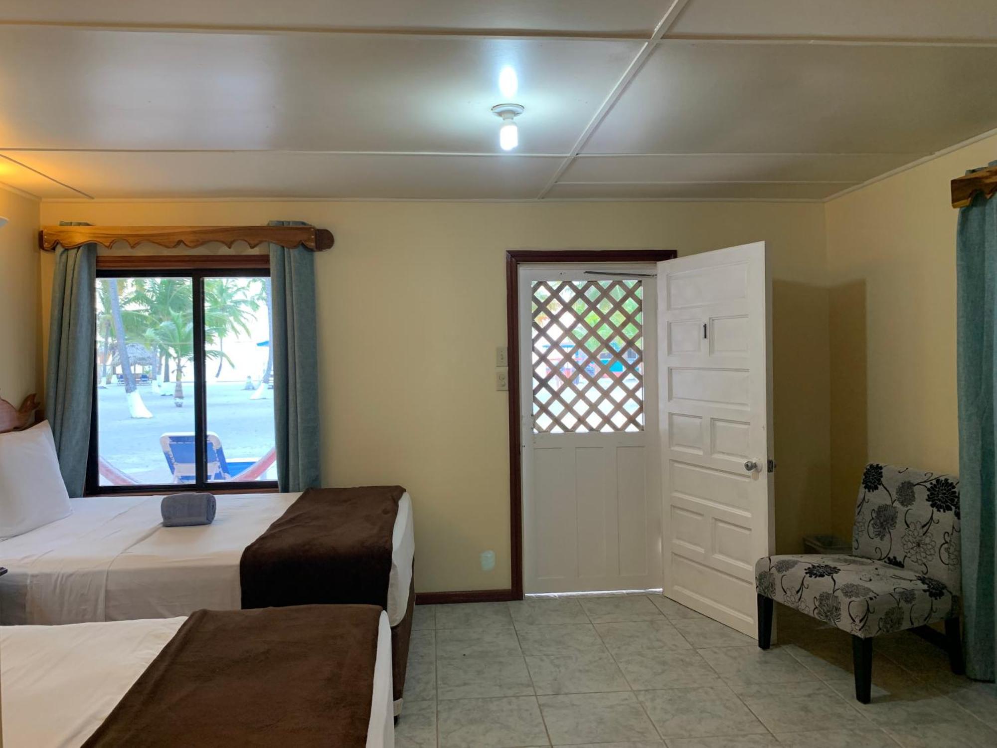 Blue Marlin Beach Resort Дангрига Номер фото